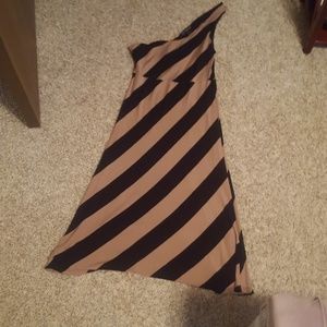 INC one shoulder jersey dress black/tan stripped
